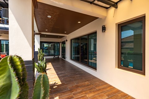 Villa in Hua Hin, Thailand 5 Schlafzimmer № 222121 - Foto 13
