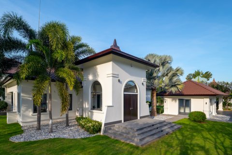 Villa in Hua Hin, Thailand 5 Schlafzimmer № 222124 - Foto 6