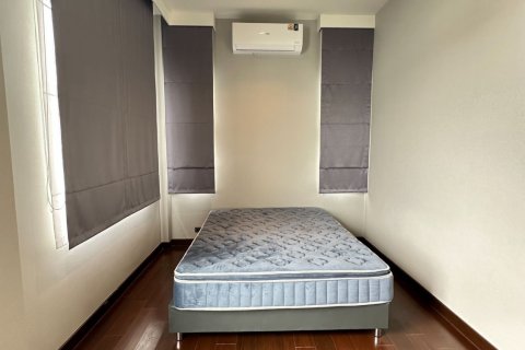 Maison à Samut Prakan, Thaïlande 4 chambres № 154392 - photo 19