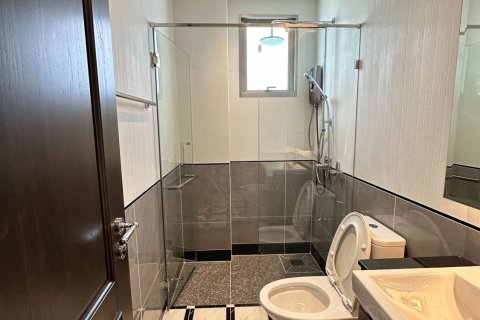 Maison à Samut Prakan, Thaïlande 4 chambres № 154392 - photo 14