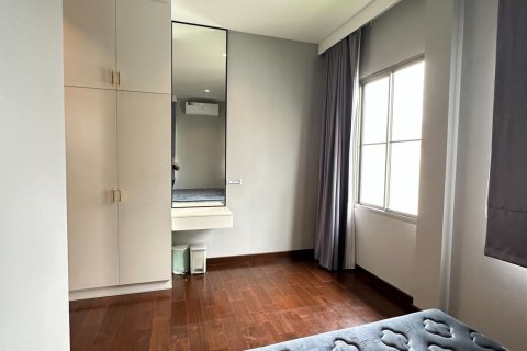 Maison à Samut Prakan, Thaïlande 4 chambres № 154392 - photo 17