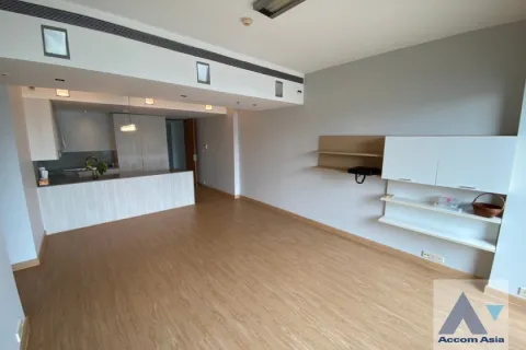 Condo in Sathon, Bangkok, Thailand, 2 bedrooms  № 216469