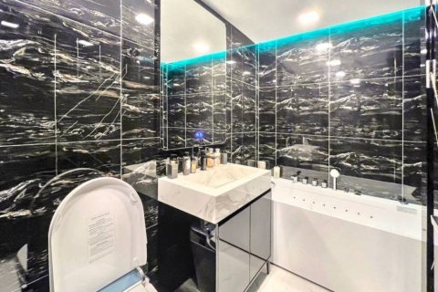 Condo in Bang Lamung, Thailand, 1 bedroom  № 118382 - photo 8