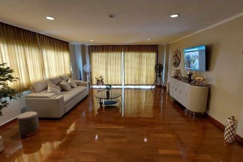 Studio in the Condo in Cha-am, Thailand  № 169198 - photo 2