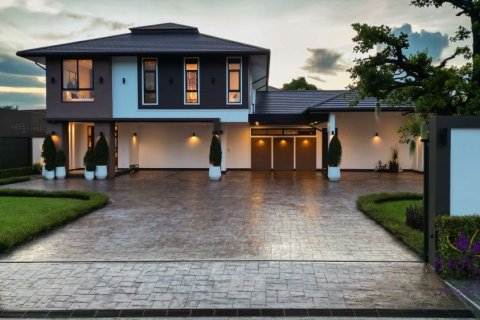 Villa à Chiang Mai, Thaïlande 5 chambres № 149593 - photo 4