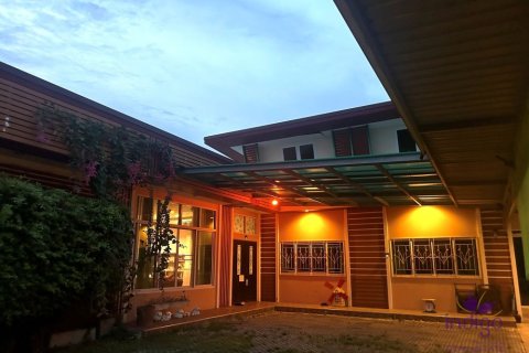 Дом в Чиангмае, Таиланд с 5 спальнями  № 149592 - фото 17