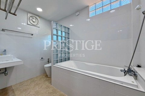 House in Pattaya, Thailand 6 bedrooms № 202030 - photo 24