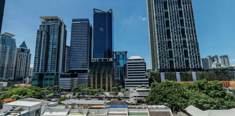 Condo in Bangkok, Thailand, 2 bedrooms  № 202027