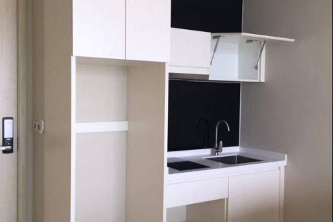 Студия в кондо в Паттайе, Таиланд № 147111 - фото 7