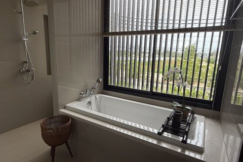 Villa in Phuket, Thailand 5 bedrooms № 147110 - photo 16