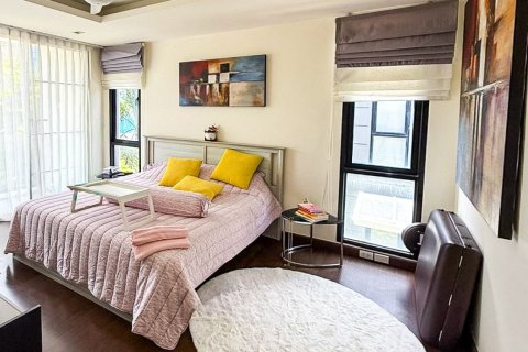 Villa in Phuket, Thailand 5 bedrooms № 147110 - photo 10