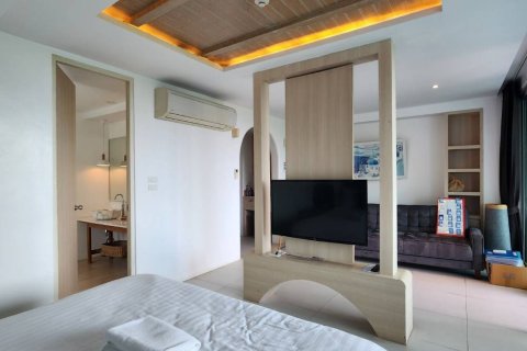 Студия в кондо в Паттайе, Таиланд № 147116 - фото 2