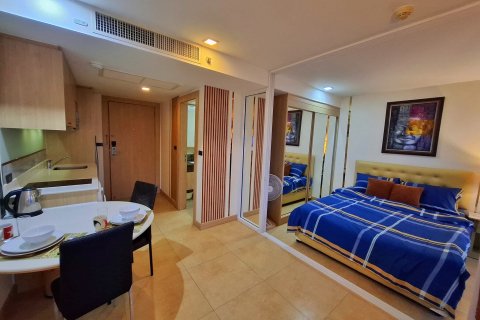 Studio in the Condo in Pattaya, Thailand  № 147112 - photo 2