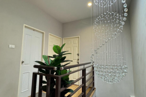 House in Pattaya, Thailand 3 bedrooms № 146011 - photo 3