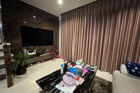 House in Pattaya, Thailand 3 bedrooms № 146011 - photo 22