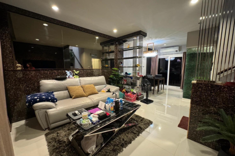 House in Pattaya, Thailand 3 bedrooms № 146011 - photo 21