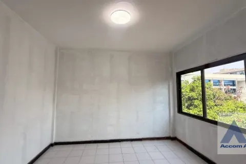 Townhouse in Watthana, Bangkok, Thailand 5 bedrooms № 214544 - photo 7