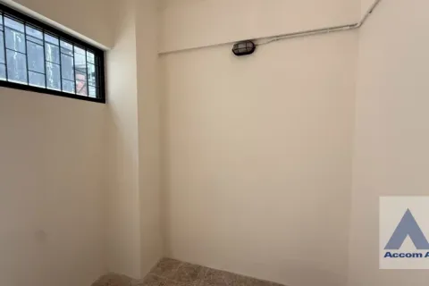 Townhouse in Watthana, Bangkok, Thailand 5 bedrooms № 214544 - photo 9