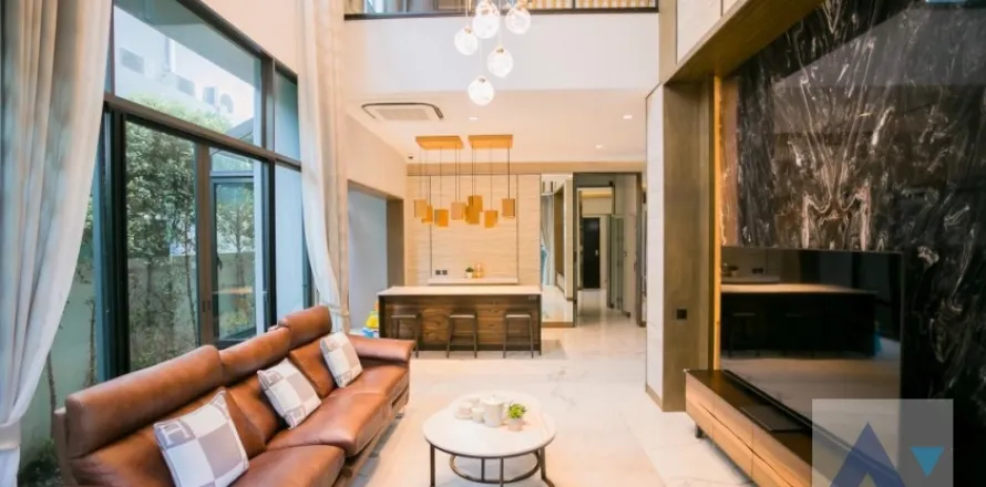 Haus in Wang Thonglang, Bangkok, Thailand 3 Schlafzimmer № 214546
