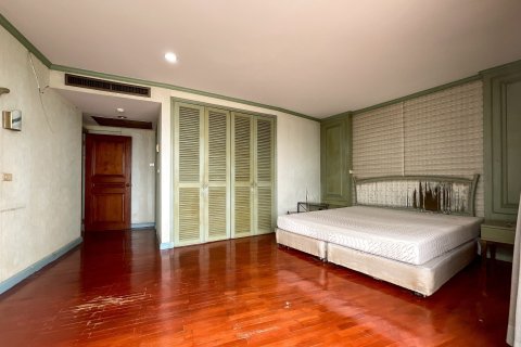 Condo à Khlong San, Bangkok, Thaïlande, 3 chambres № 164573 - photo 4