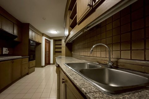 Condo à Khlong San, Bangkok, Thaïlande, 3 chambres № 164573 - photo 7