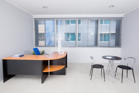 Townhouse à Samut Prakan, Thaïlande 6 chambres № 164574 - photo 8