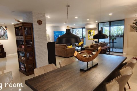 Кондоминиум с 3 спальнями в Ваттхане, Бангкок, Таиланд № 164572 - фото 3