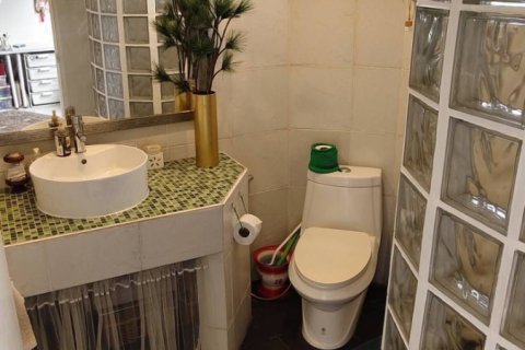 Кондоминиум с 3 спальнями в Ваттхане, Бангкок, Таиланд № 164572 - фото 22