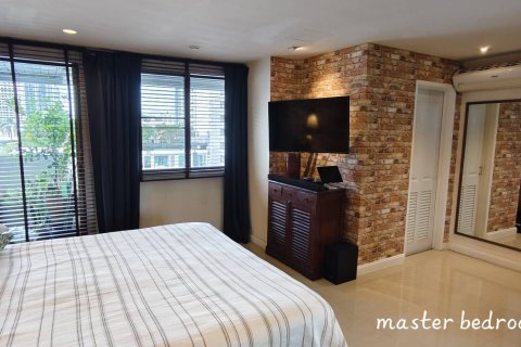 Кондоминиум с 3 спальнями в Ваттхане, Бангкок, Таиланд № 164572 - фото 14