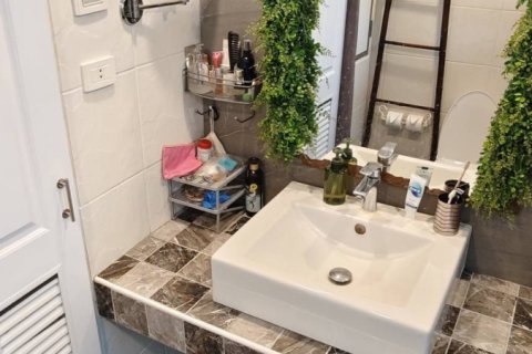 Кондоминиум с 3 спальнями в Ваттхане, Бангкок, Таиланд № 164572 - фото 11