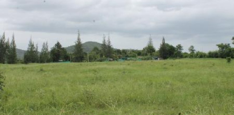 ที่ดินในอำเภอหัวหิน, ประเทศไทย 14400 ตร.ม. № 202480