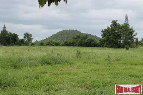 ที่ดินในอำเภอหัวหิน, ประเทศไทย 14400 ตร.ม. № 202480 - รูปถ่าย 3