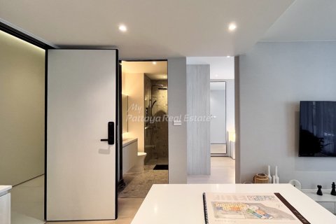 Condo in Pattaya, Thailand, 2 bedrooms  № 151032 - photo 18