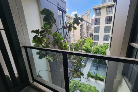 Condo in Watthana, Bangkok, Thailand, 2 bedrooms  № 160909 - photo 12