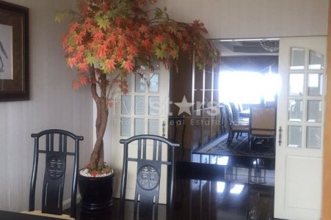 Condo à Yan Nawa, Bangkok, Thaïlande, 3 chambres № 160908 - photo 8