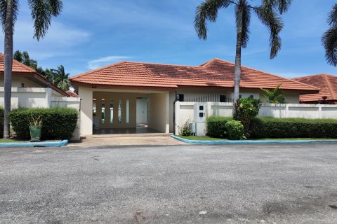 Дом в Паттайе, Таиланд с 4 спальнями  № 8609 - фото 5