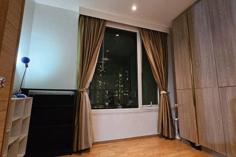 Condo in Sathon, Bangkok, Thailand, 2 bedrooms  № 138439 - photo 5