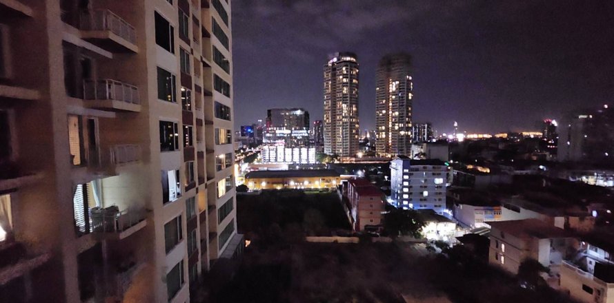 Condo in Sathon, Bangkok, Thailand, 2 bedrooms  № 138439