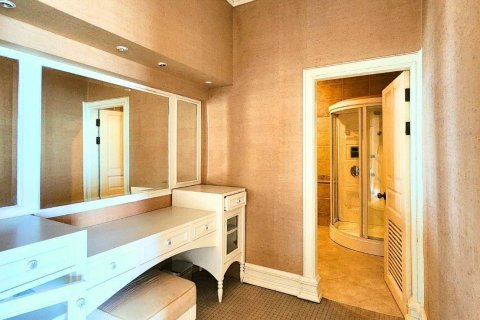 Condo in Cha-am, Thailand, 6 bedrooms  № 137173 - photo 23