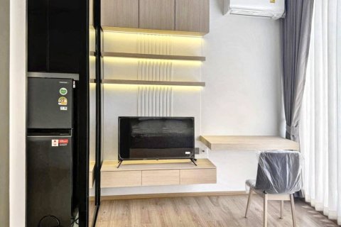 Studio dans le Condo à Bangkok, Thaïlande  № 173040 - photo 3