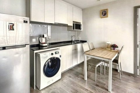 Condo in Chatuchak, Bangkok, Thailand, 2 bedrooms № 173039 - photo 7