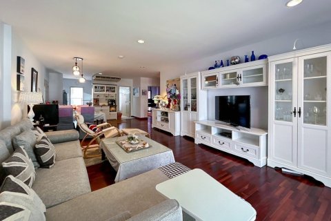 Eigentumswohnung in Hua Hin, Thailand, 2 Schlafzimmer  № 222029 - Foto 9