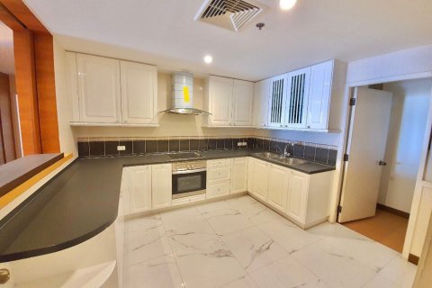 Кондоминиум с 3 спальнями в Нонтхабури, Таиланд № 134095 - фото 7