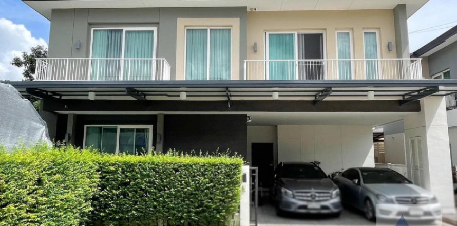 Haus in Bang Khen, Bangkok, Thailand 4 Schlafzimmer № 219111