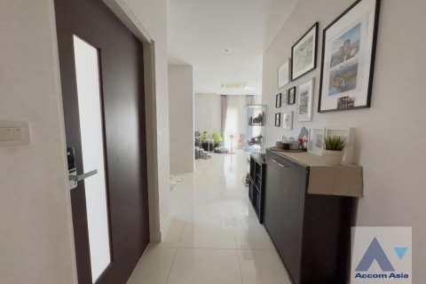 Haus in Bang Khen, Bangkok, Thailand 4 Schlafzimmer № 219111 - Foto 9