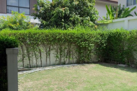 Haus in Bang Khen, Bangkok, Thailand 4 Schlafzimmer № 219111 - Foto 25