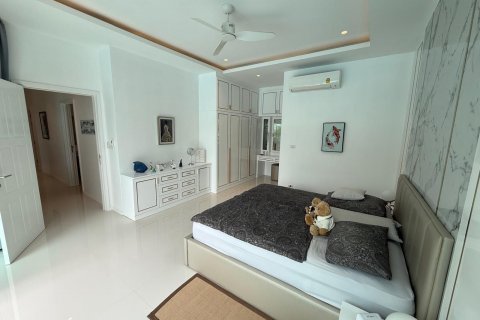 Вилла в Хуа Хине, Таиланд с 3 спальнями № 138890 - фото 21