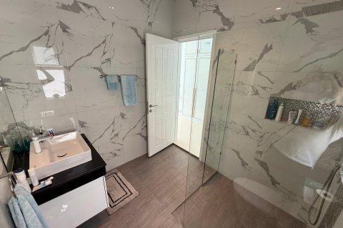 Вилла в Хуа Хине, Таиланд с 3 спальнями № 138890 - фото 24