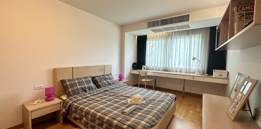 Кондоминиум с 2 спальнями в Пхракханонге, Бангкок, Таиланд № 138885