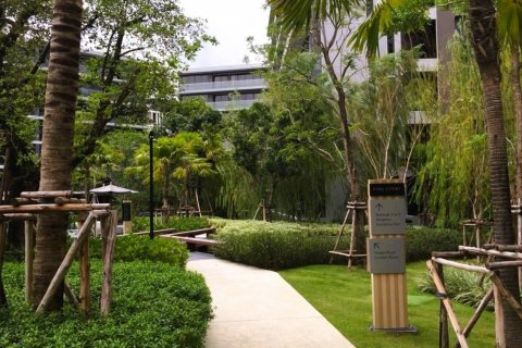 Condo in Bangkok, Thailand, 4 bedrooms № 181257 - photo 18